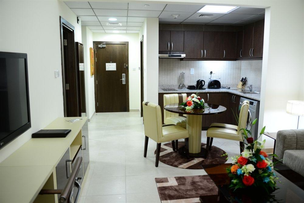 Welcome Hotel Apartments Deluxe Dubai Exterior photo